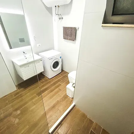 2 Bedroom 1227 Durrës