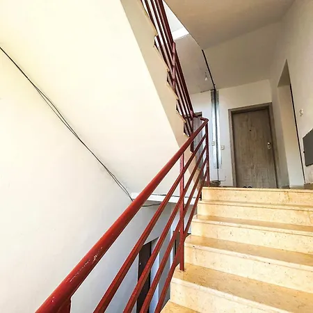 2 Bedroom 1227 아파트 *