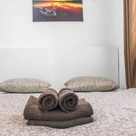 2 Bedroom 1227 Durres