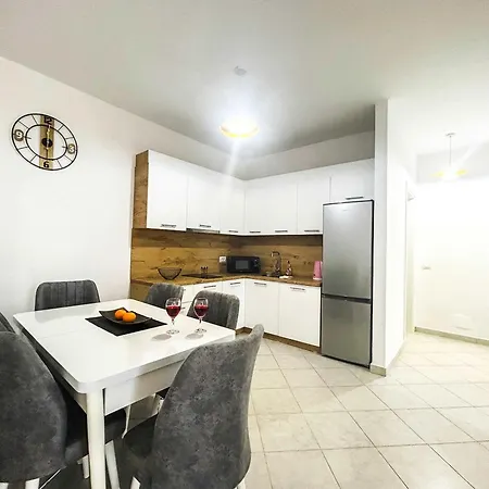 2 Bedroom 1227 * Durres